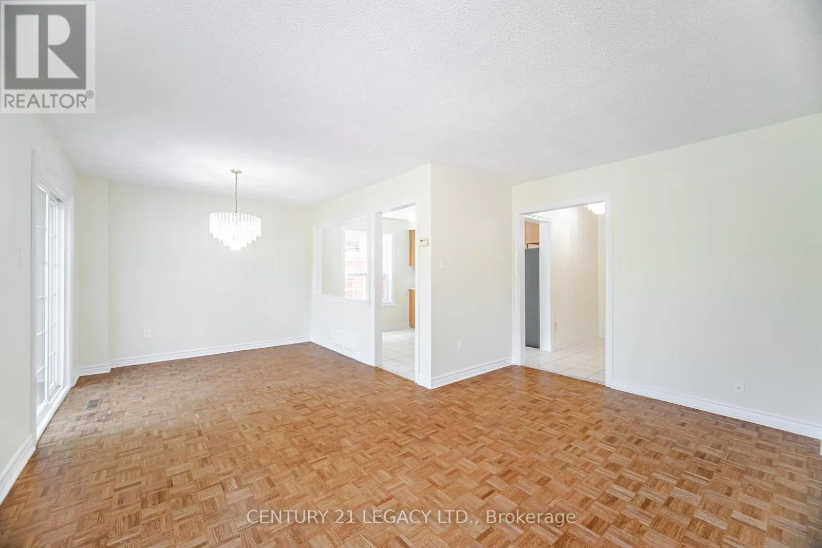 3182 BRACKNELL CRESCENT