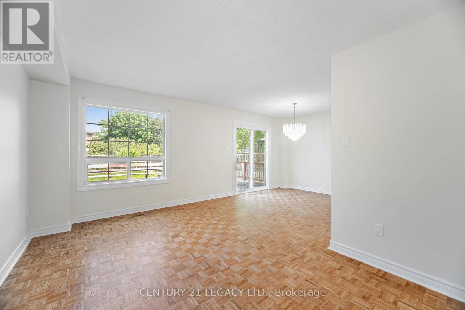 3182 BRACKNELL CRESCENT