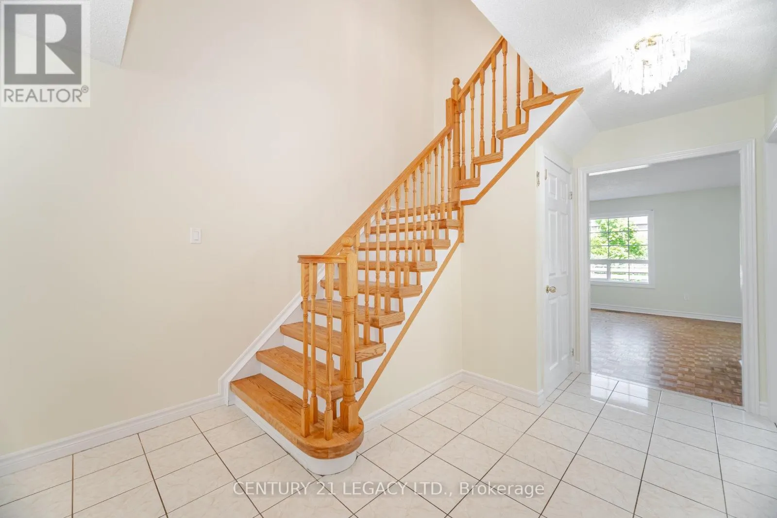 3182 BRACKNELL CRESCENT