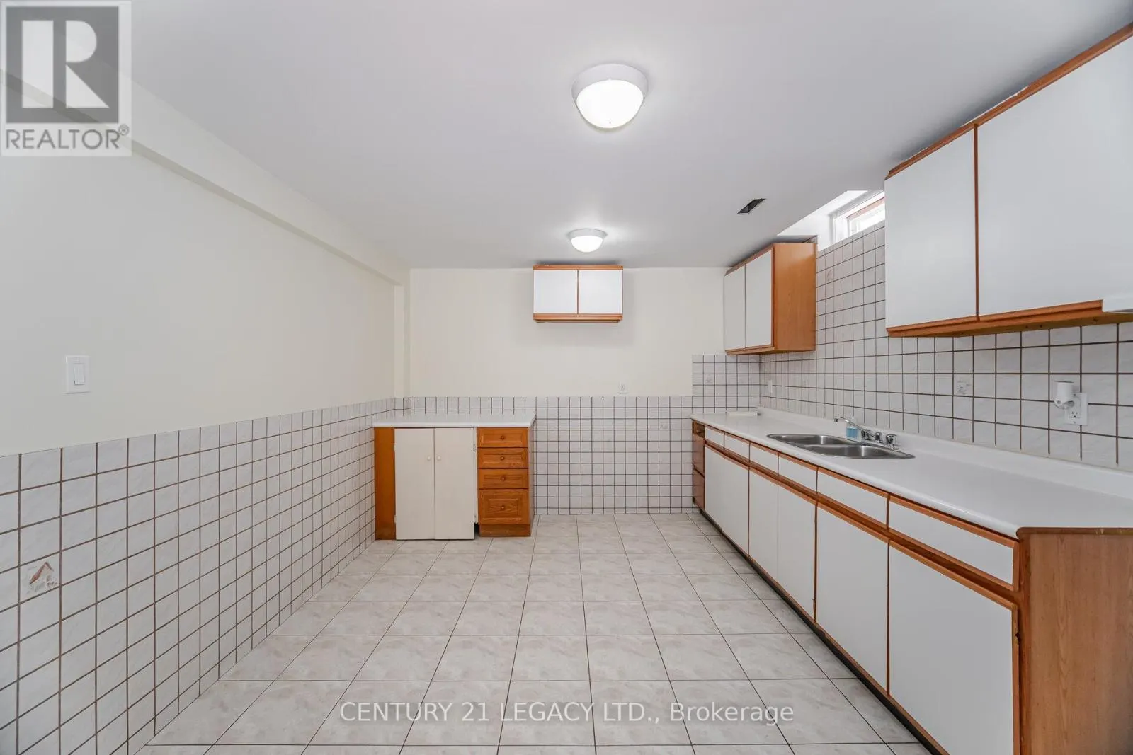 3182 BRACKNELL CRESCENT