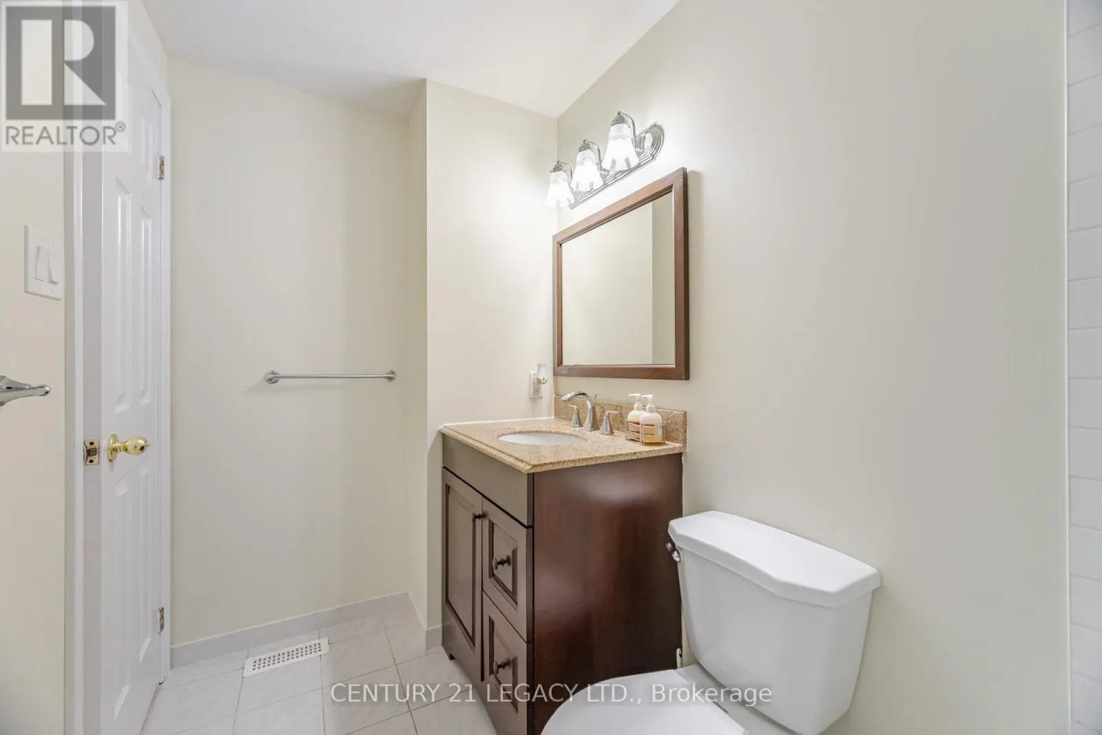 3182 BRACKNELL CRESCENT