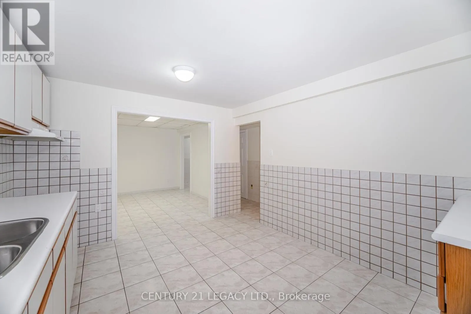 3182 BRACKNELL CRESCENT