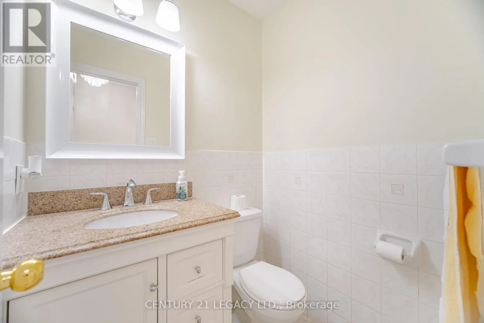 3182 BRACKNELL CRESCENT