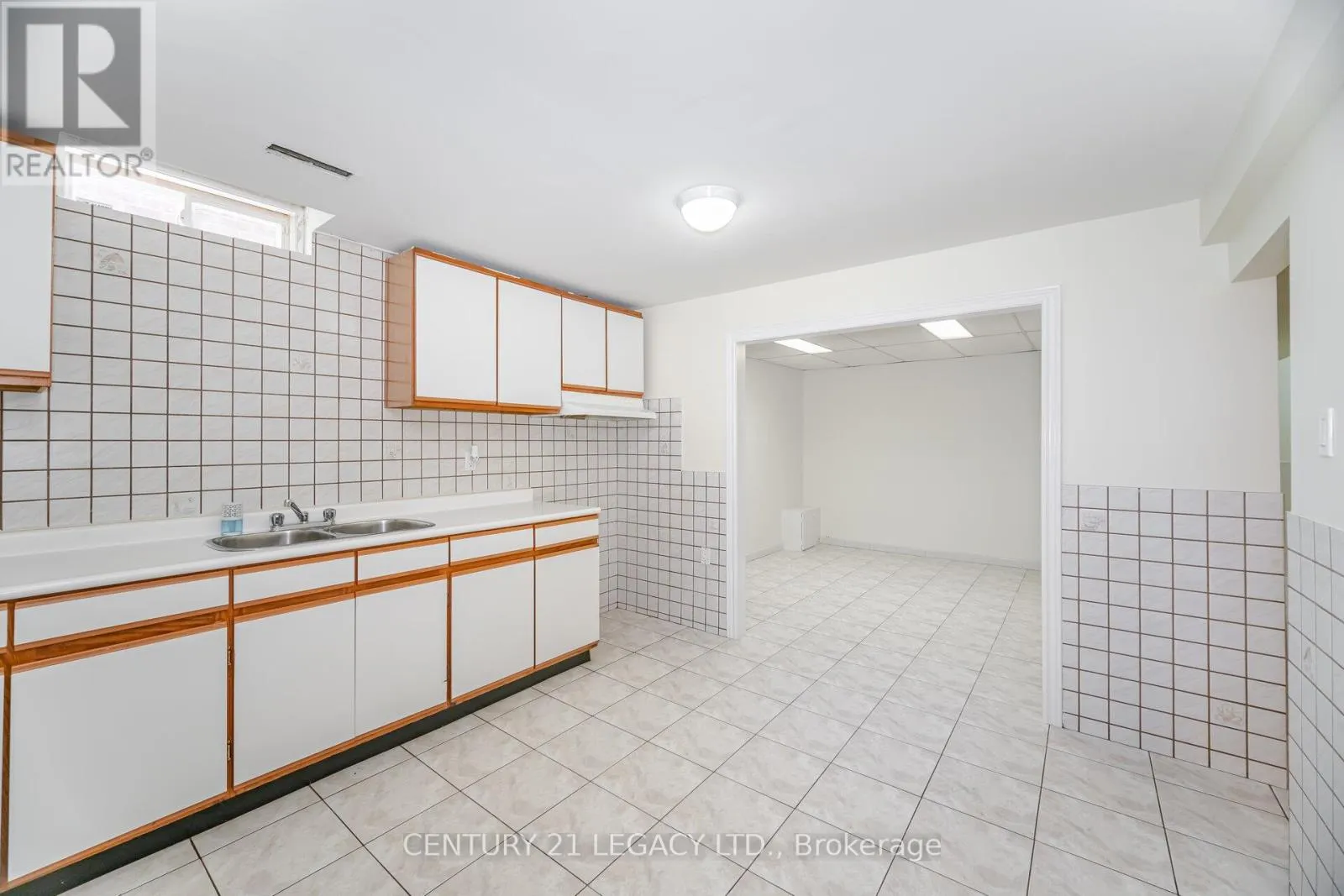 3182 BRACKNELL CRESCENT
