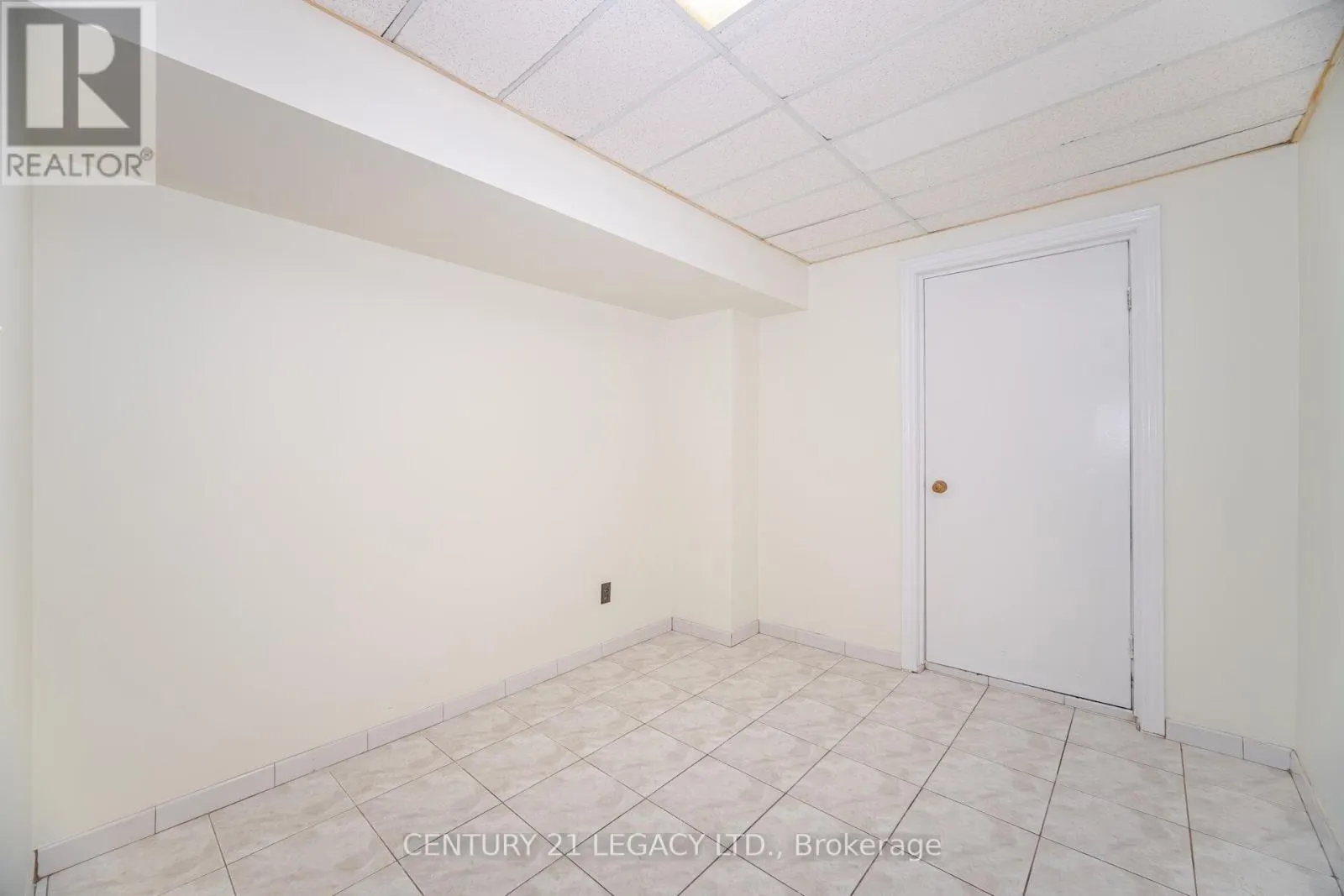 3182 BRACKNELL CRESCENT