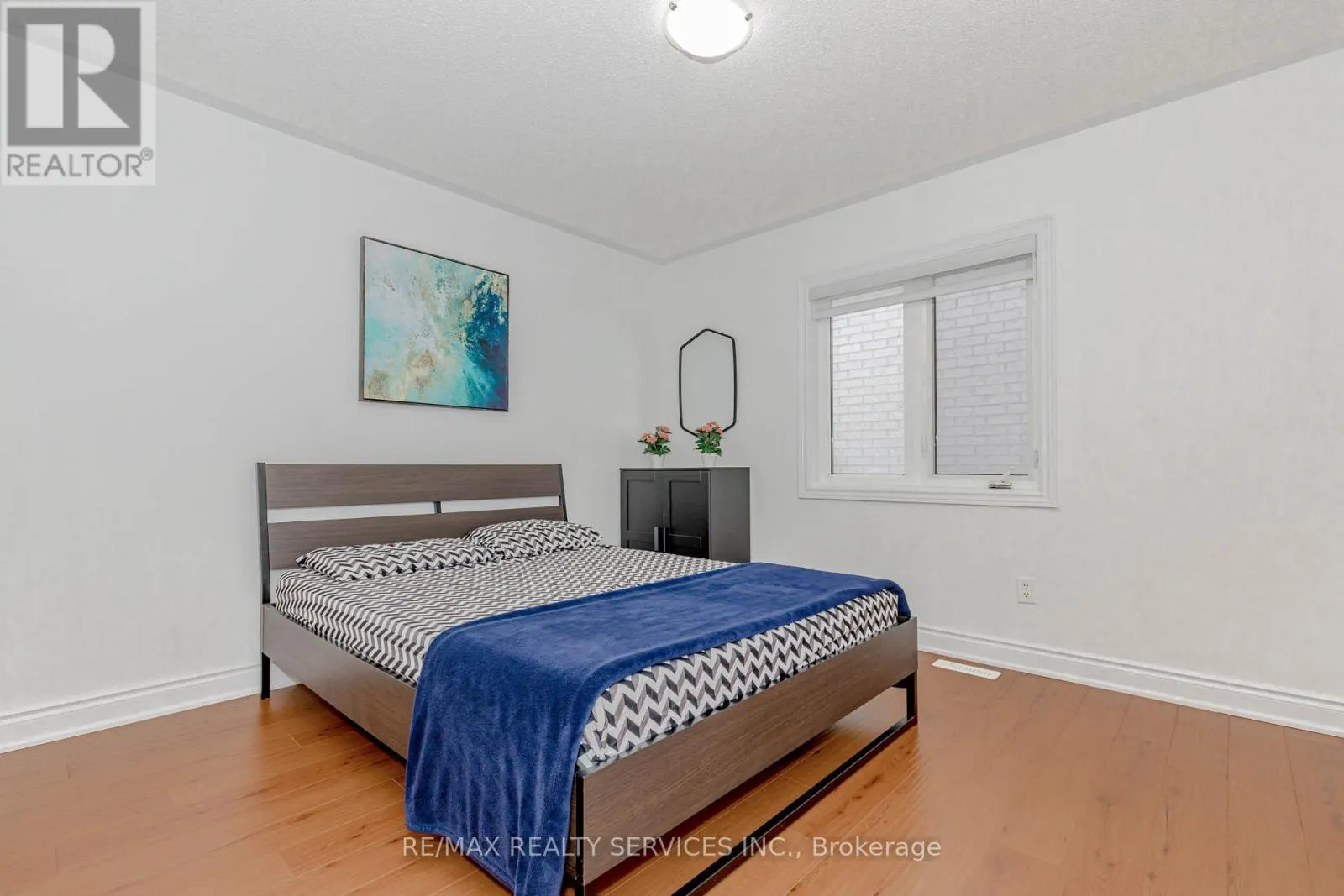 10 CEDARSPRINGS WAY