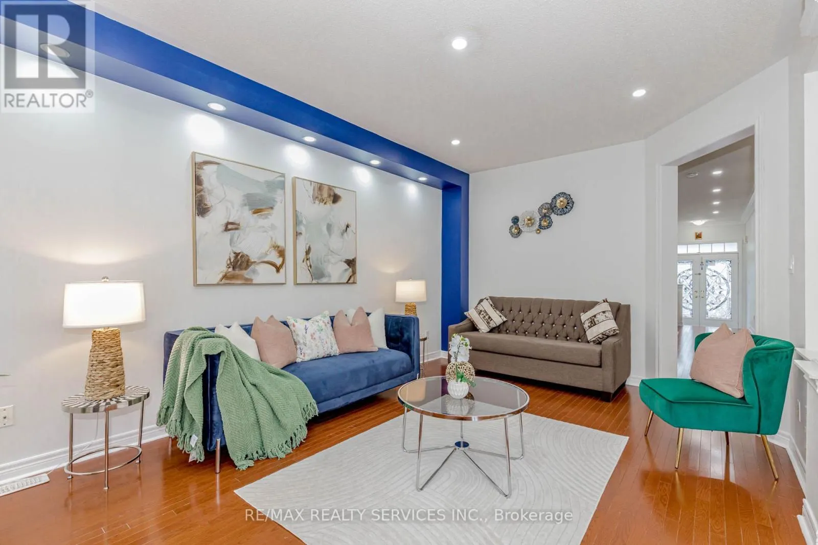 10 CEDARSPRINGS WAY