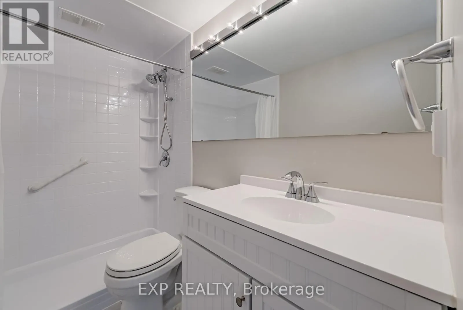 1812 - 270 SCARLETT ROAD
