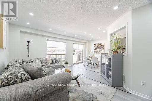 47 HEARTLEAF CRESCENT