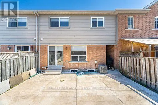 47 HEARTLEAF CRESCENT