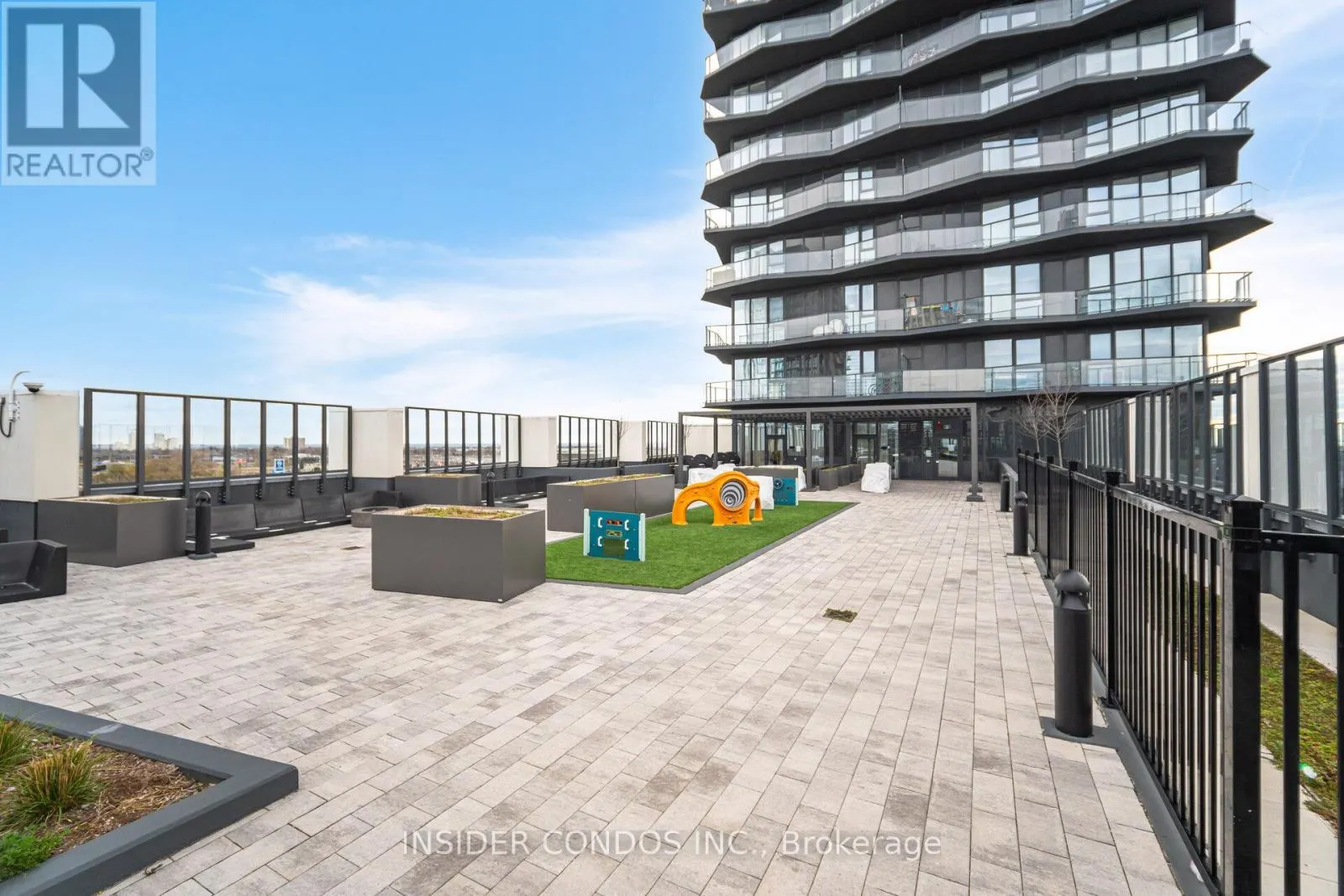 2304 - 36 ZORRA STREET