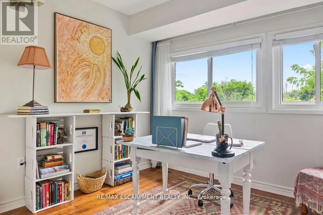 67 - 915 INVERHOUSE DRIVE