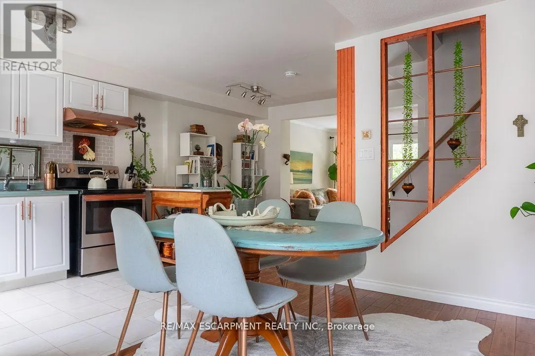 67 - 915 INVERHOUSE DRIVE