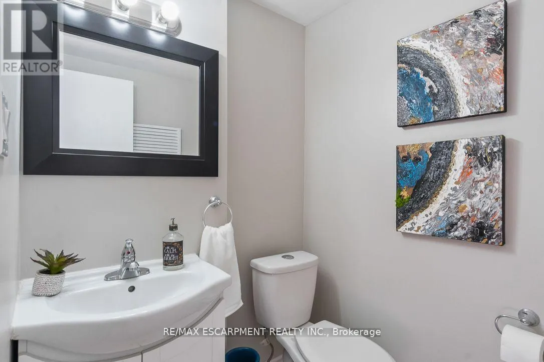 67 - 915 INVERHOUSE DRIVE