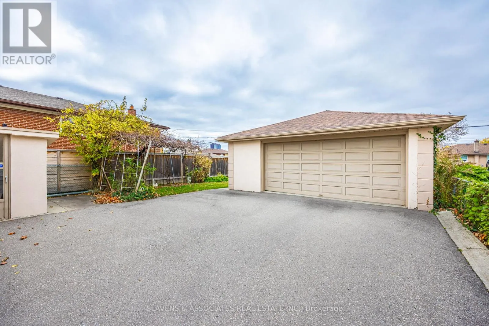 MAIN FLR - 159 SPALDING ROAD