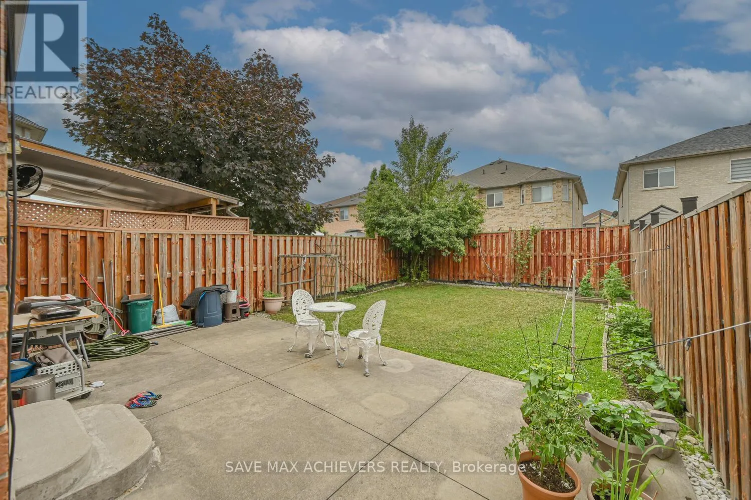 21 RIVERPLACE CRESCENT