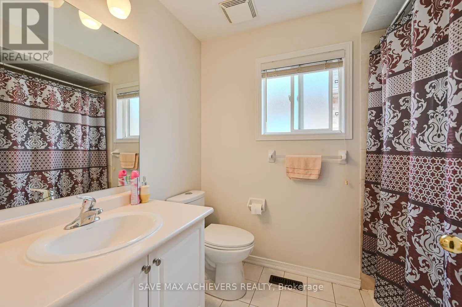 21 RIVERPLACE CRESCENT