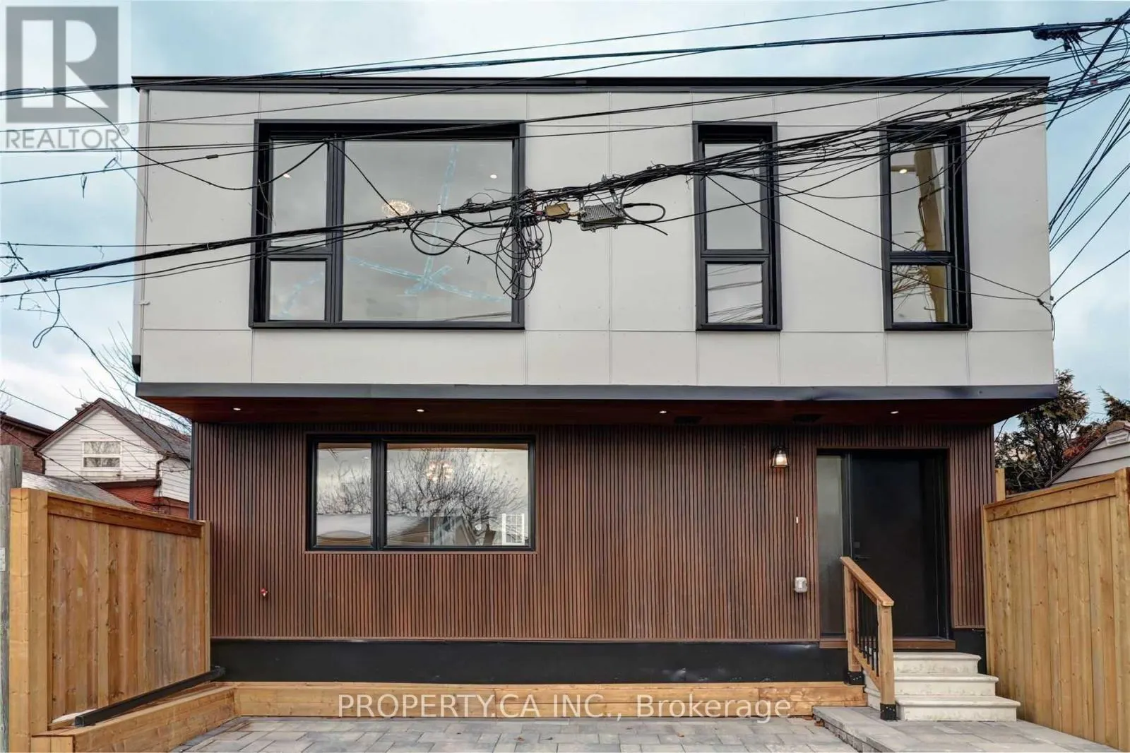 LANEWAY - 53 EVERSFIELD ROAD