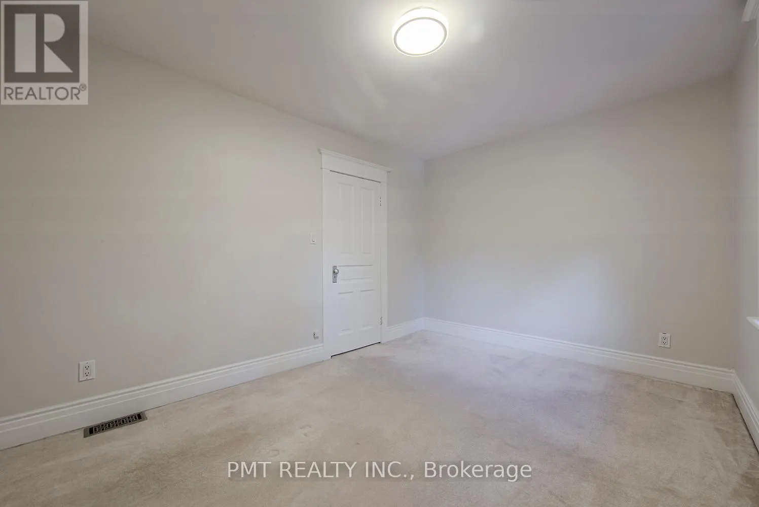 MAIN - 39 WINDERMERE AVENUE