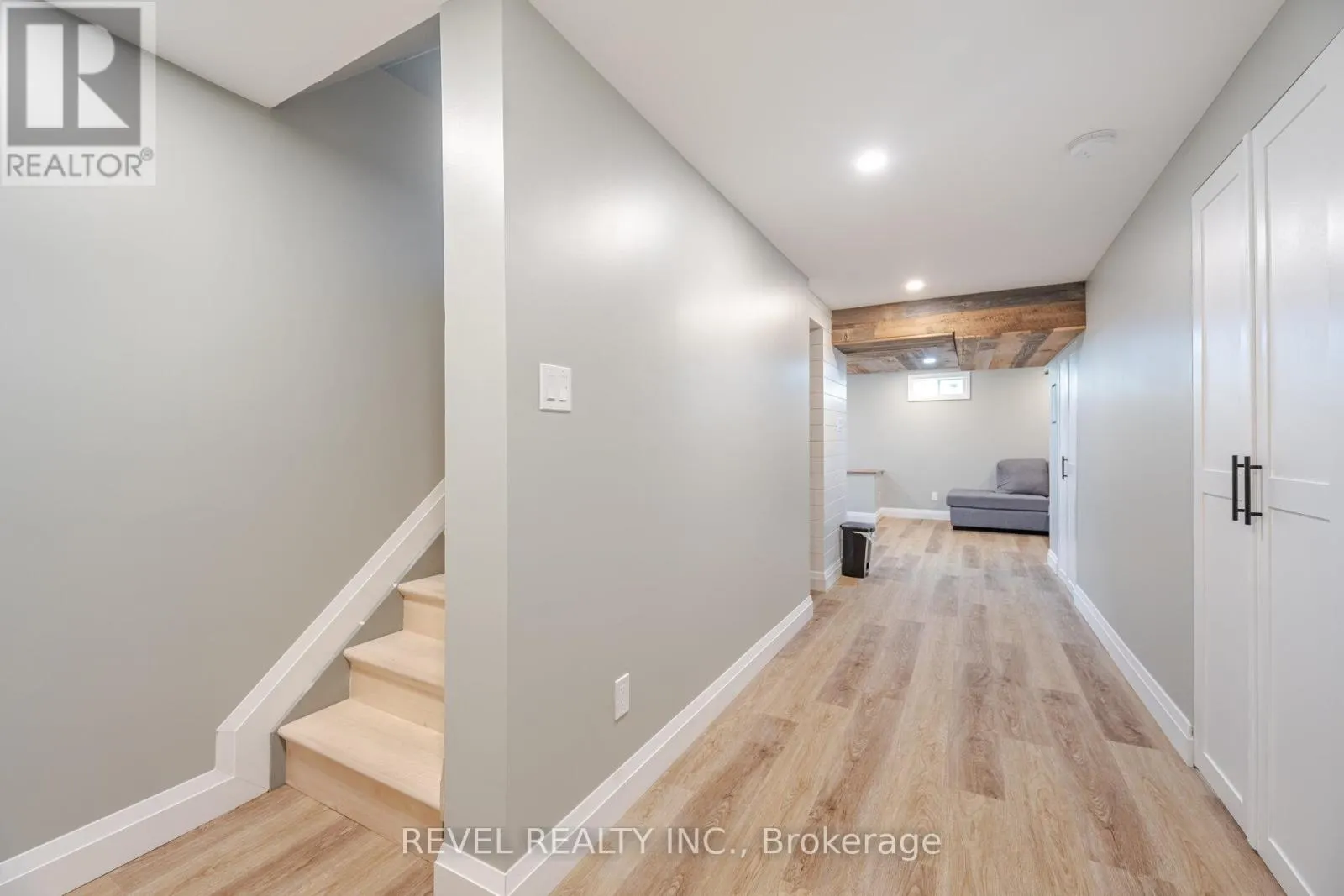 132 SWINDALE DRIVE