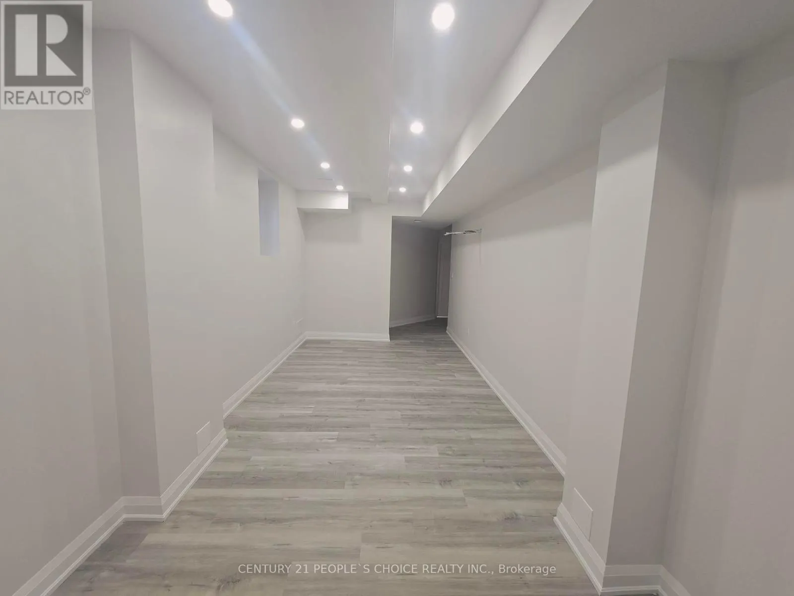 BSMT - 15 WILLIAM CRAWLEY WAY