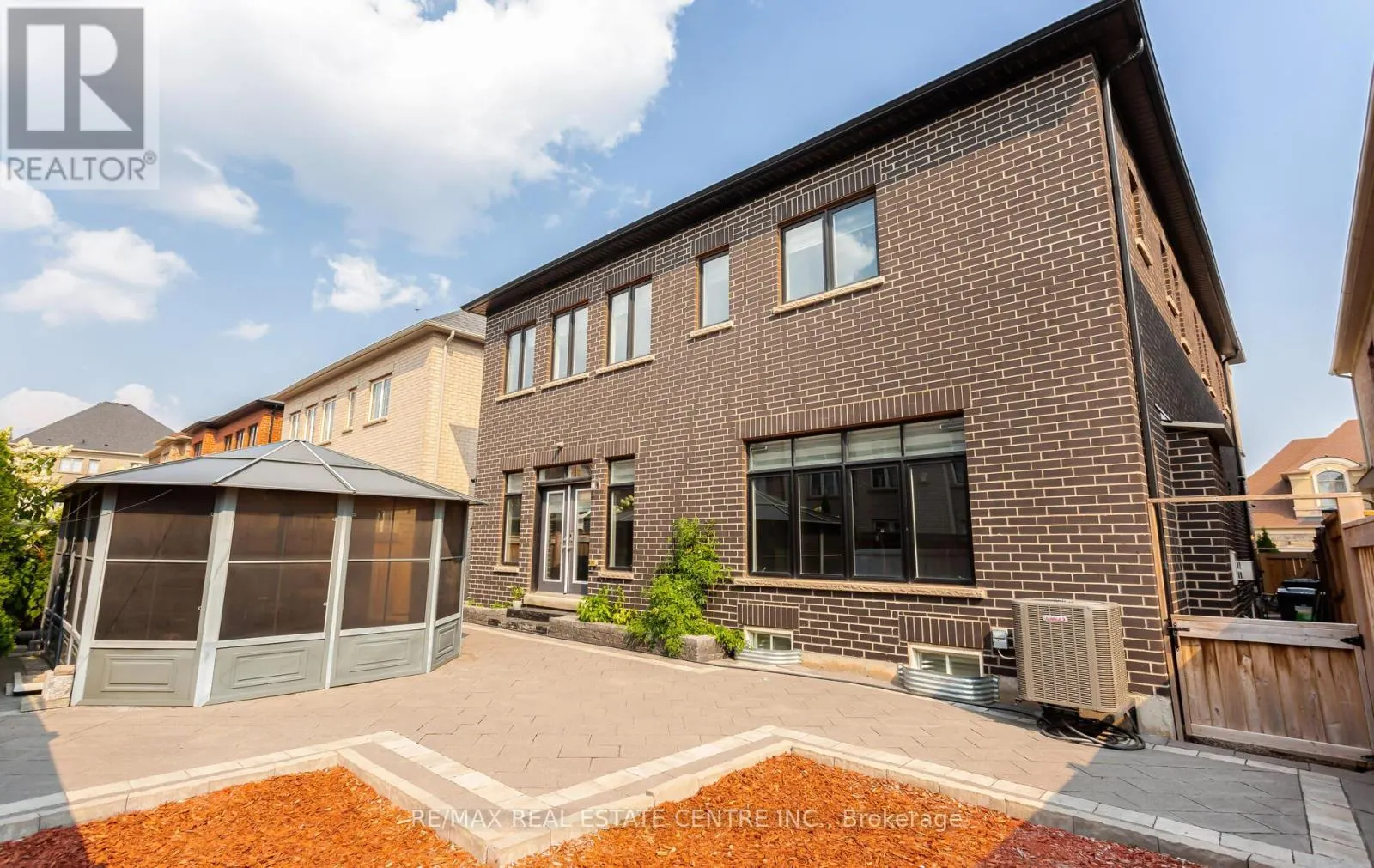 9 ROLLING ACRES ROAD