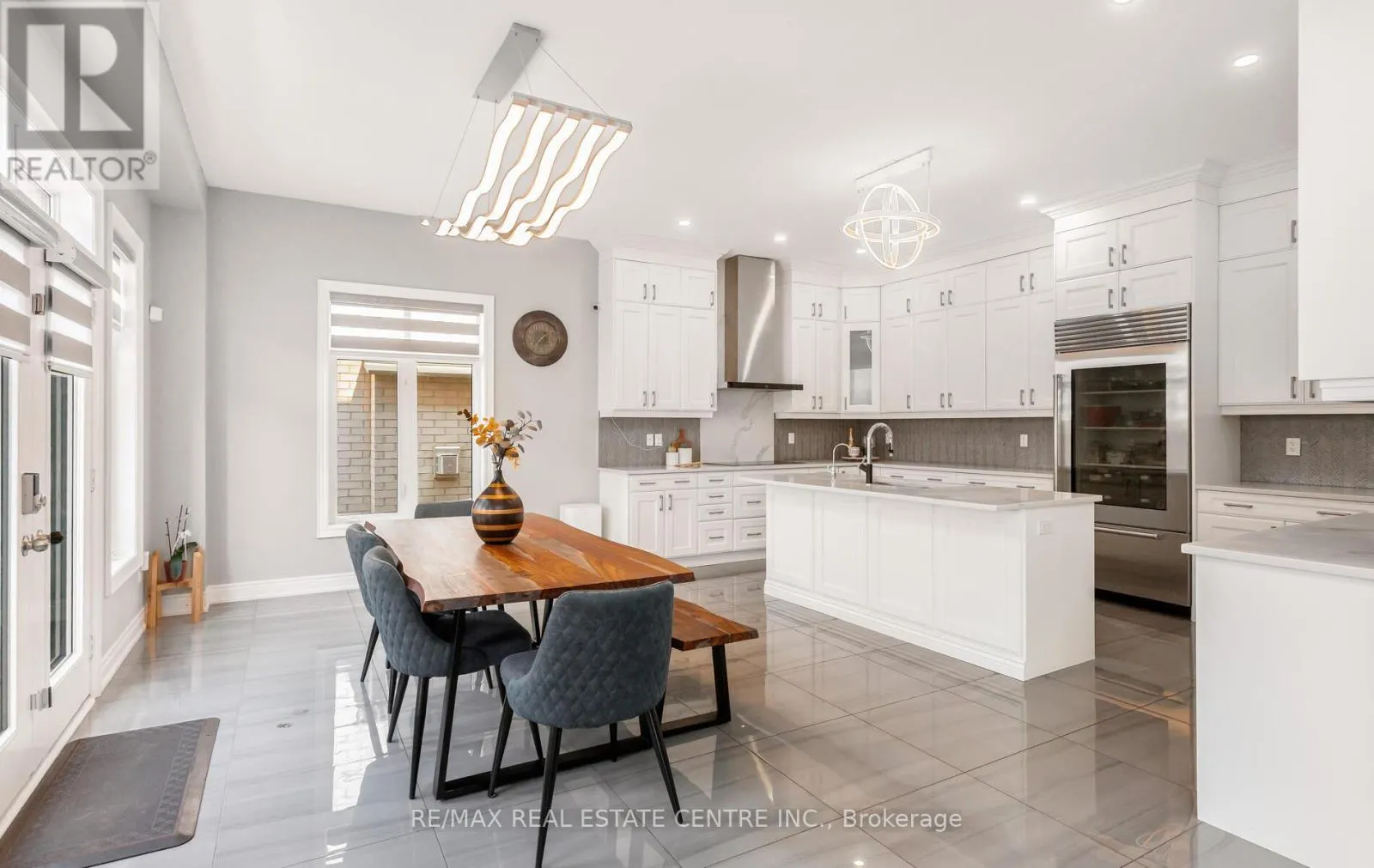 9 ROLLING ACRES ROAD