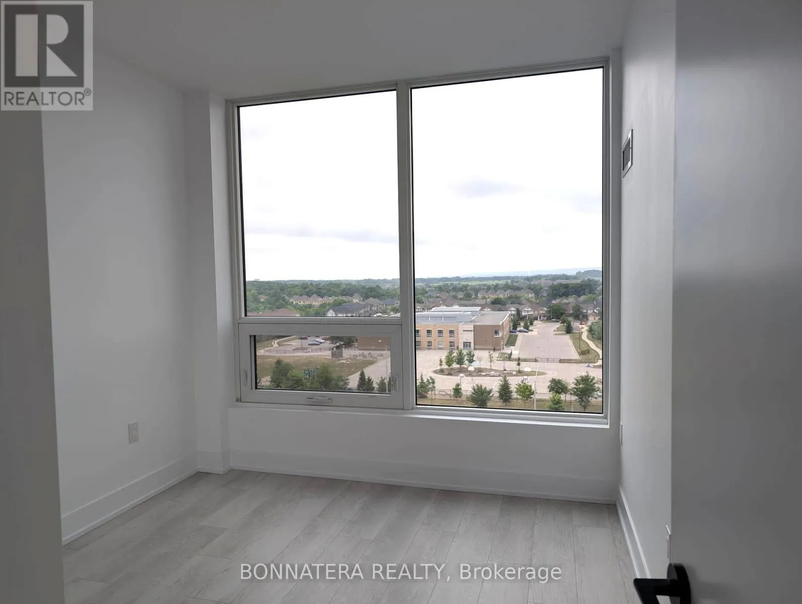640 - 2450 OLD BRONTE ROAD