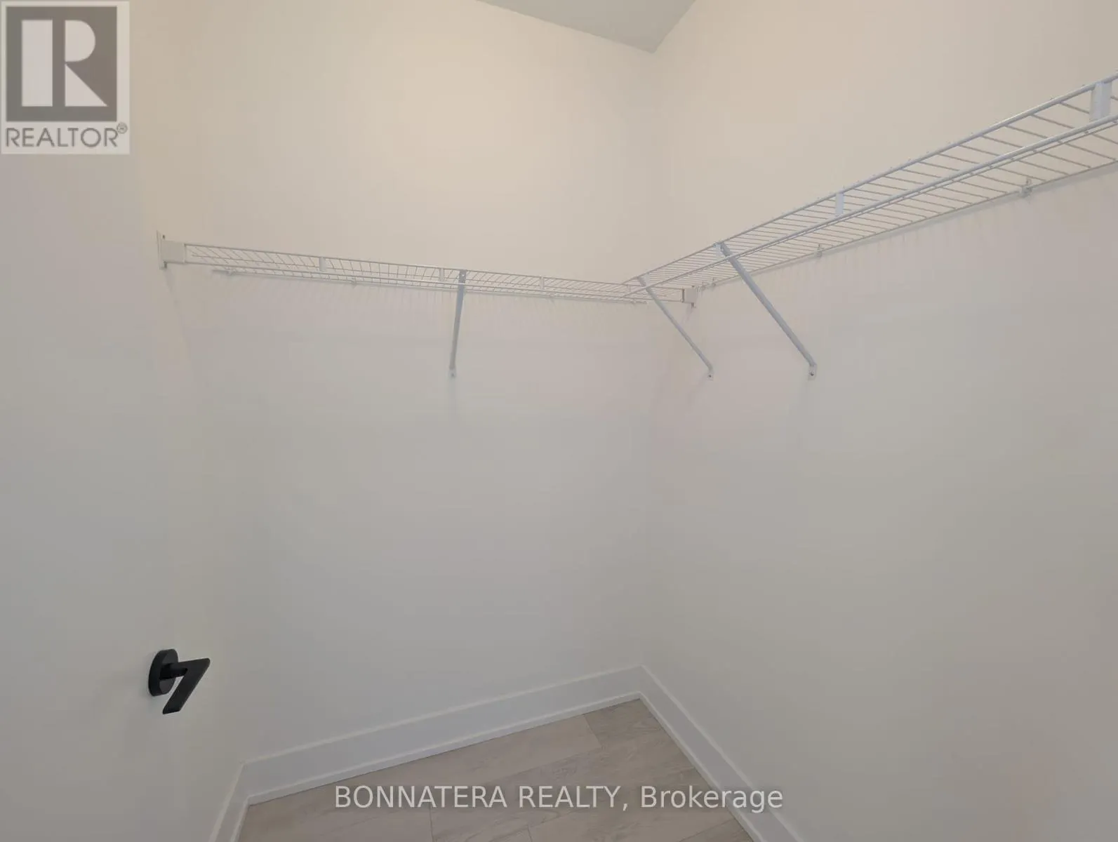 640 - 2450 OLD BRONTE ROAD