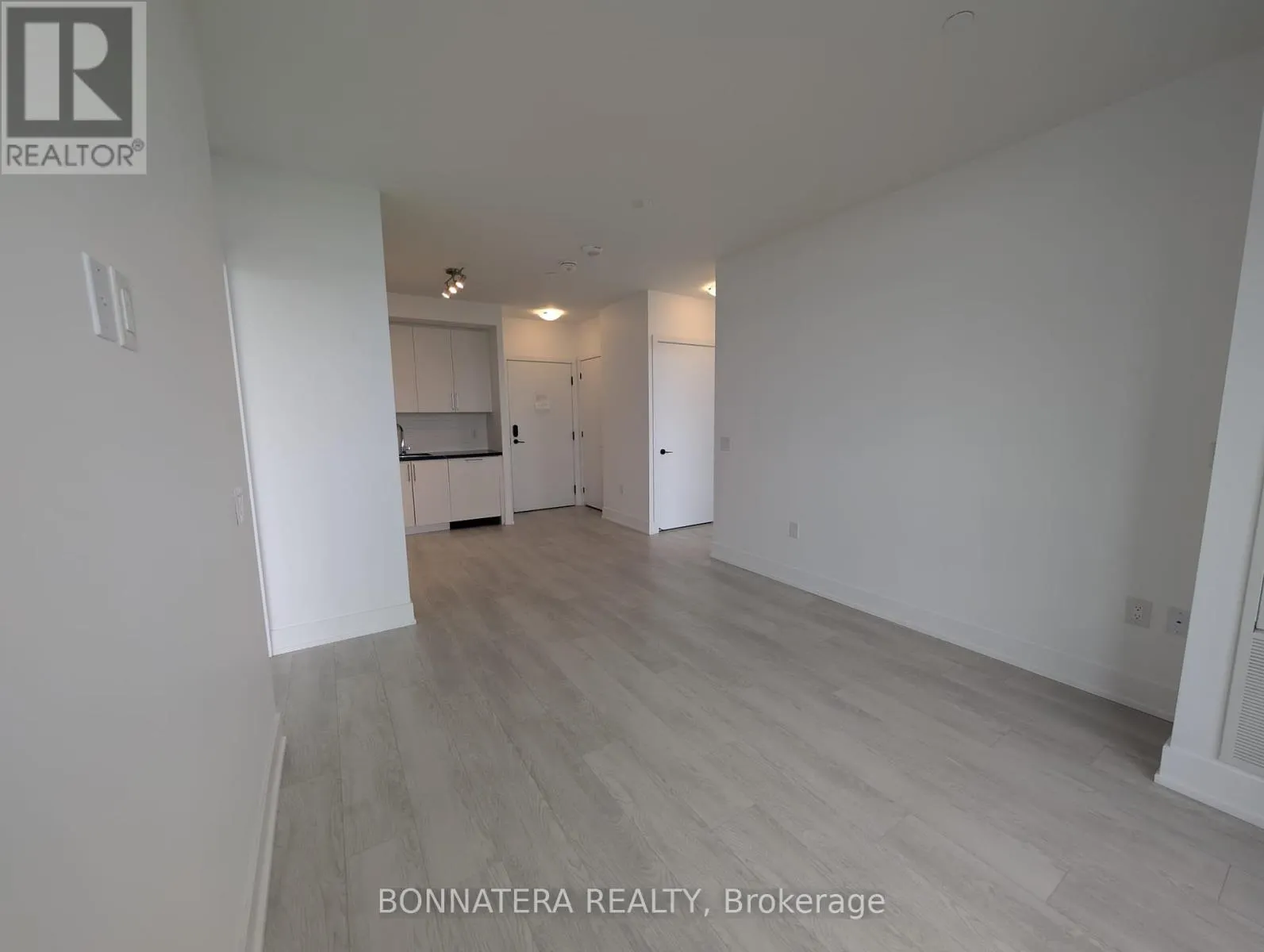 640 - 2450 OLD BRONTE ROAD