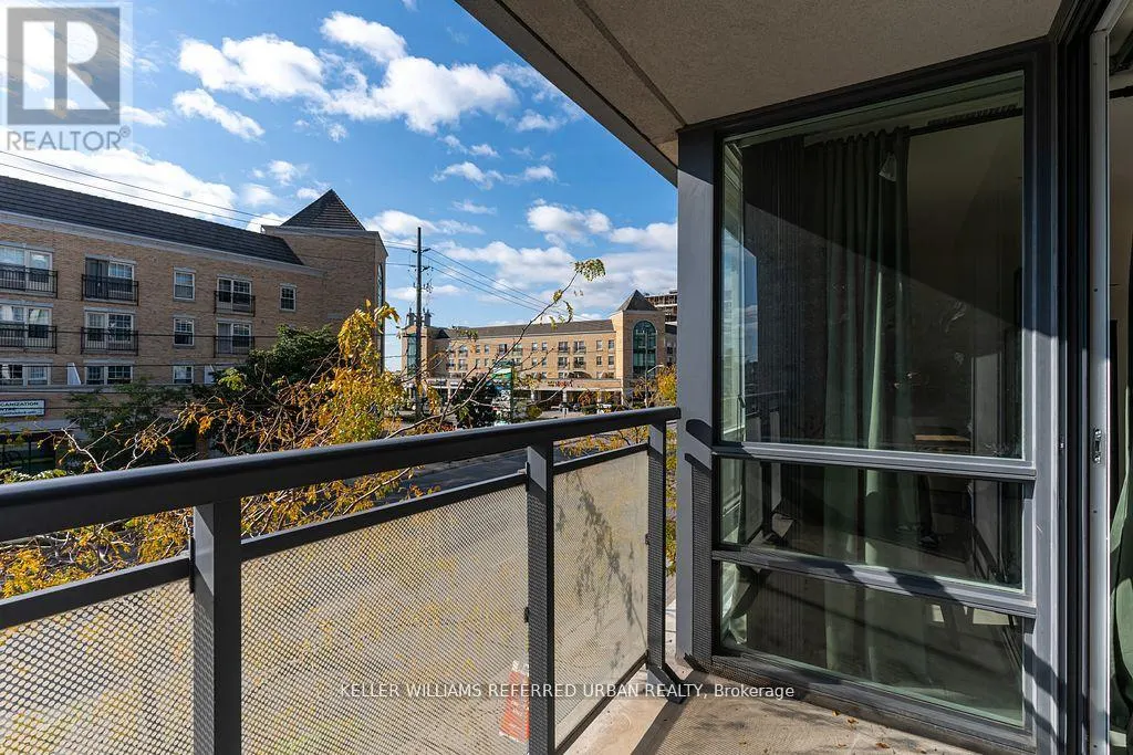 209 - 760 THE QUEENSWAY
