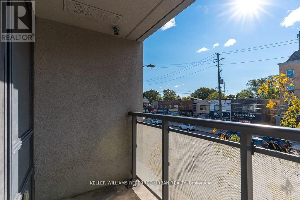 209 - 760 THE QUEENSWAY