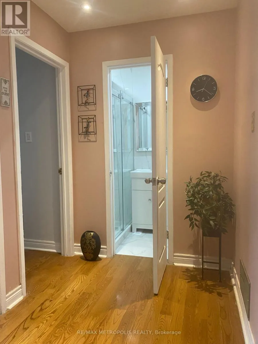 80 ORSETT STREET