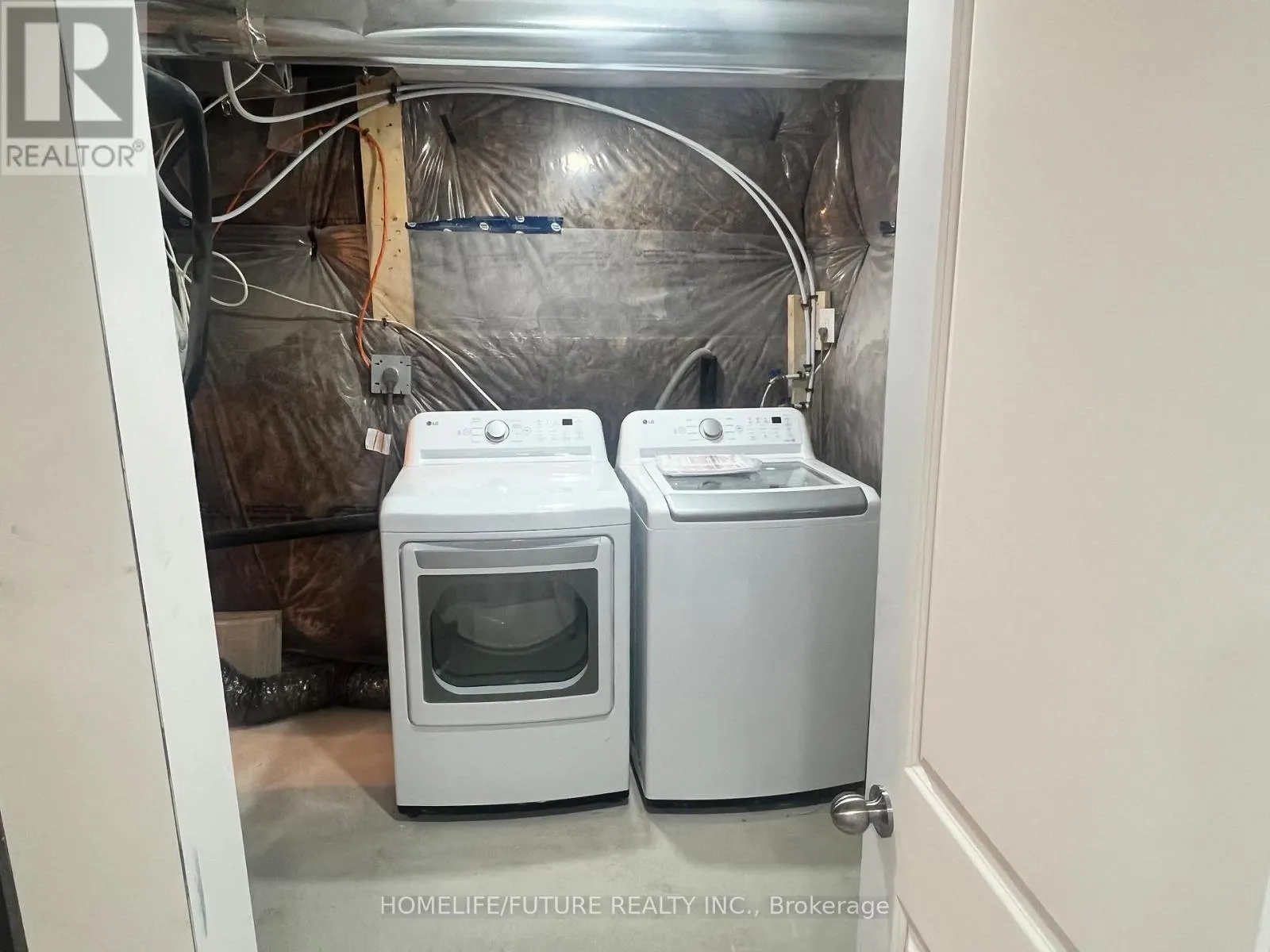 BSMT - 554 BRISDALE DRIVE