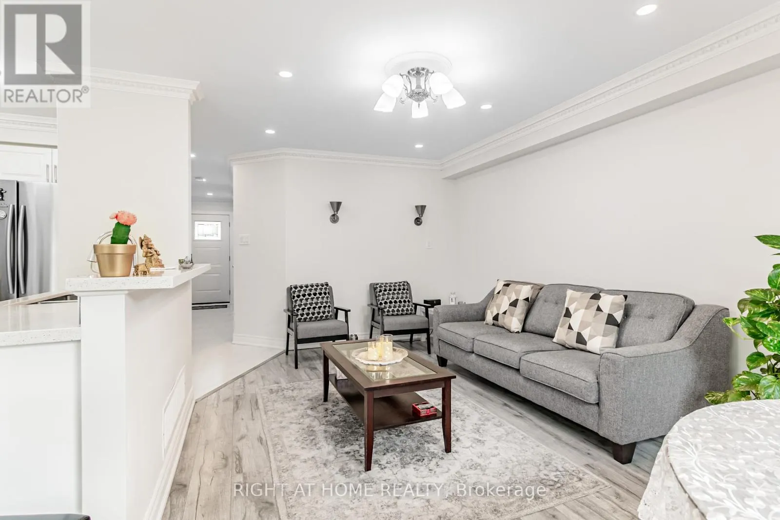67 - 5223 FAIRFORD CRESCENT