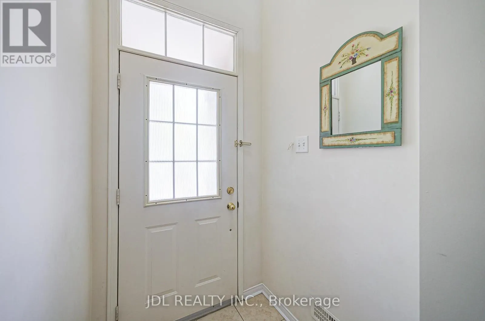 81 - 4950 ALBINA WAY