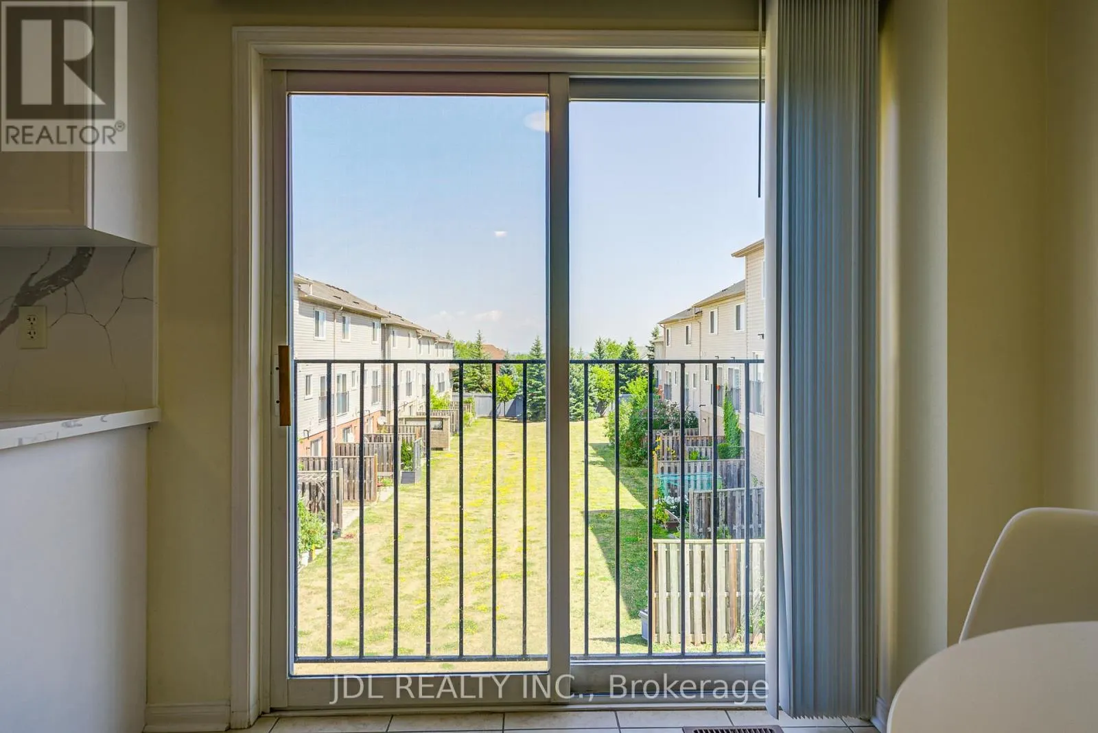 81 - 4950 ALBINA WAY