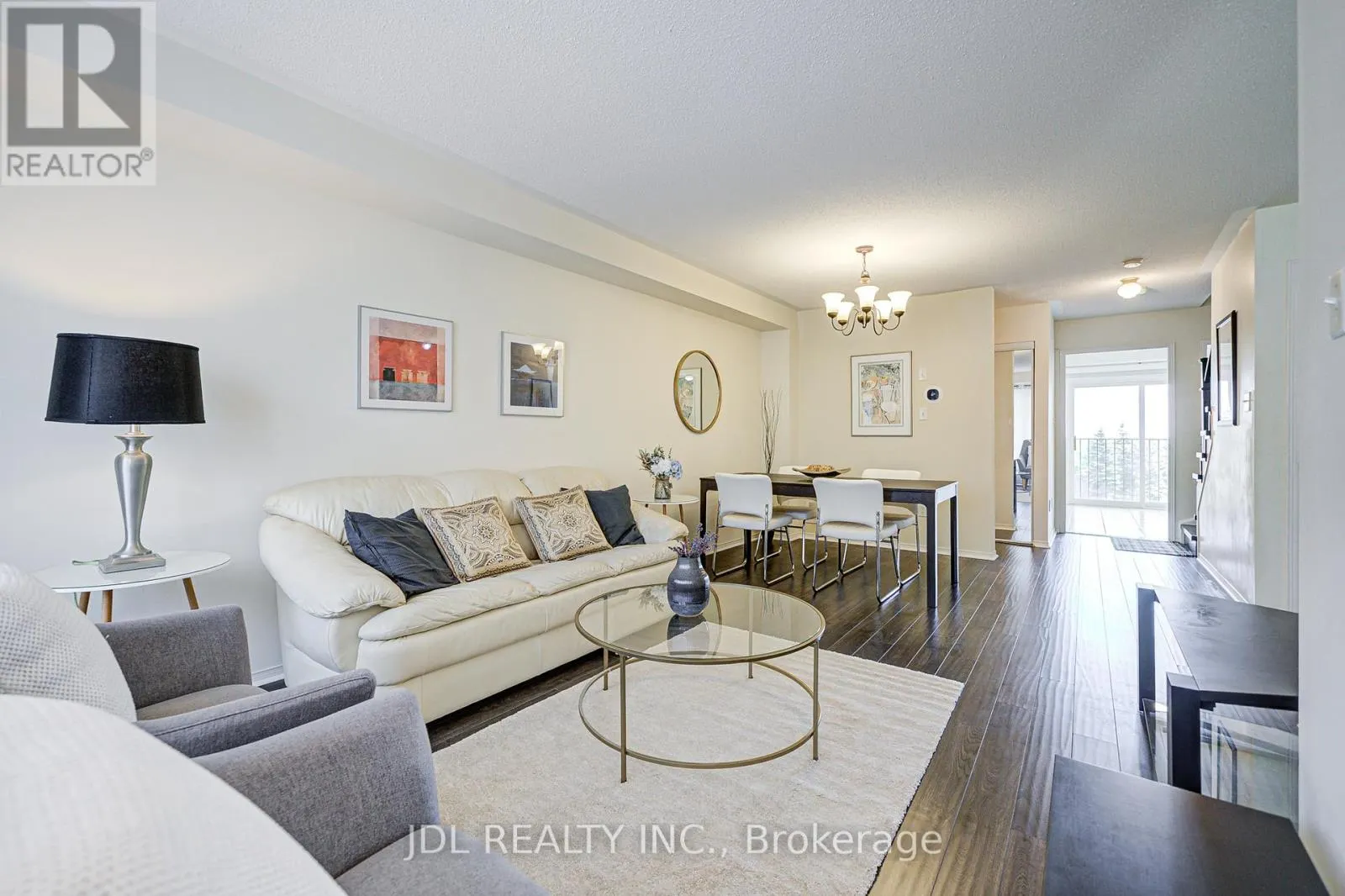 81 - 4950 ALBINA WAY