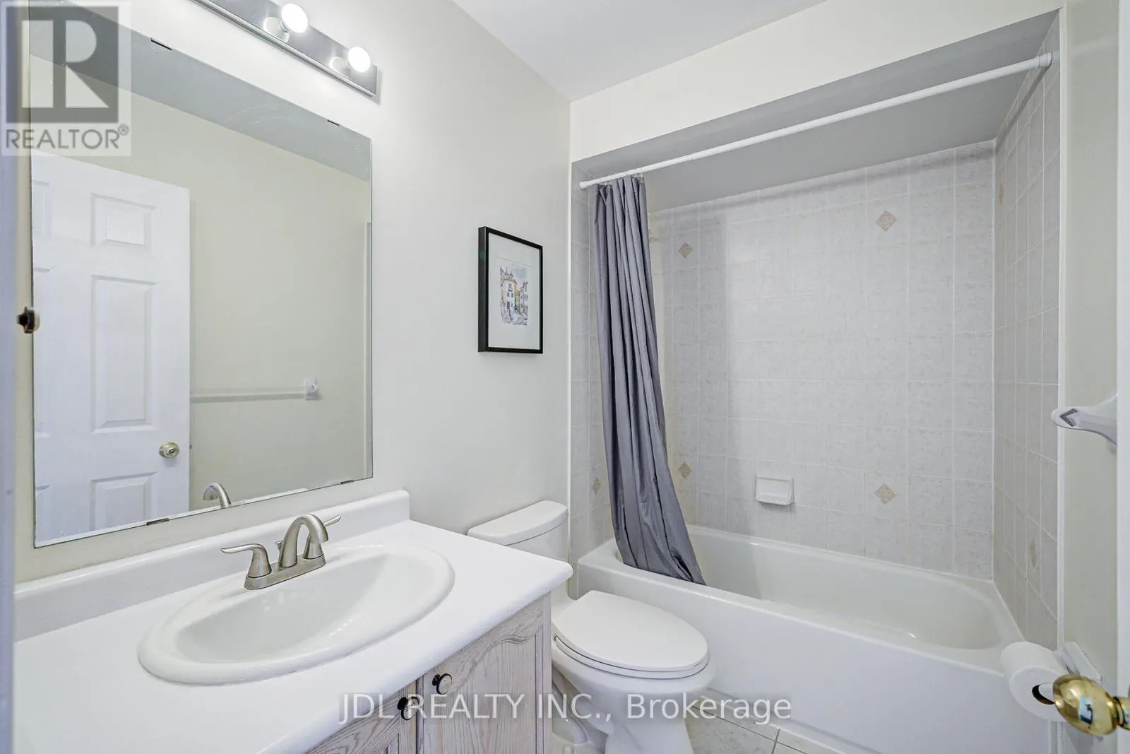 81 - 4950 ALBINA WAY