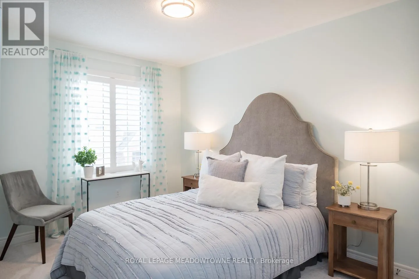 315 BESSBOROUGH DRIVE