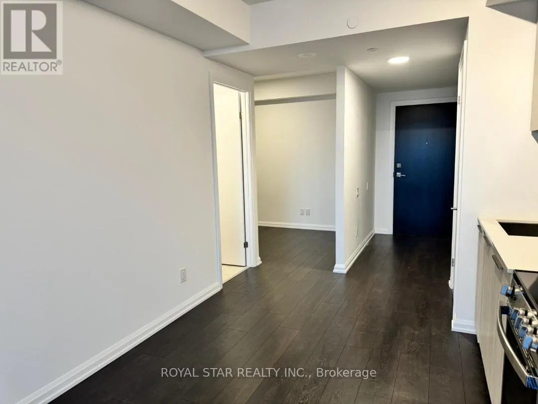 409 - 4208 DUNDAS STREET W