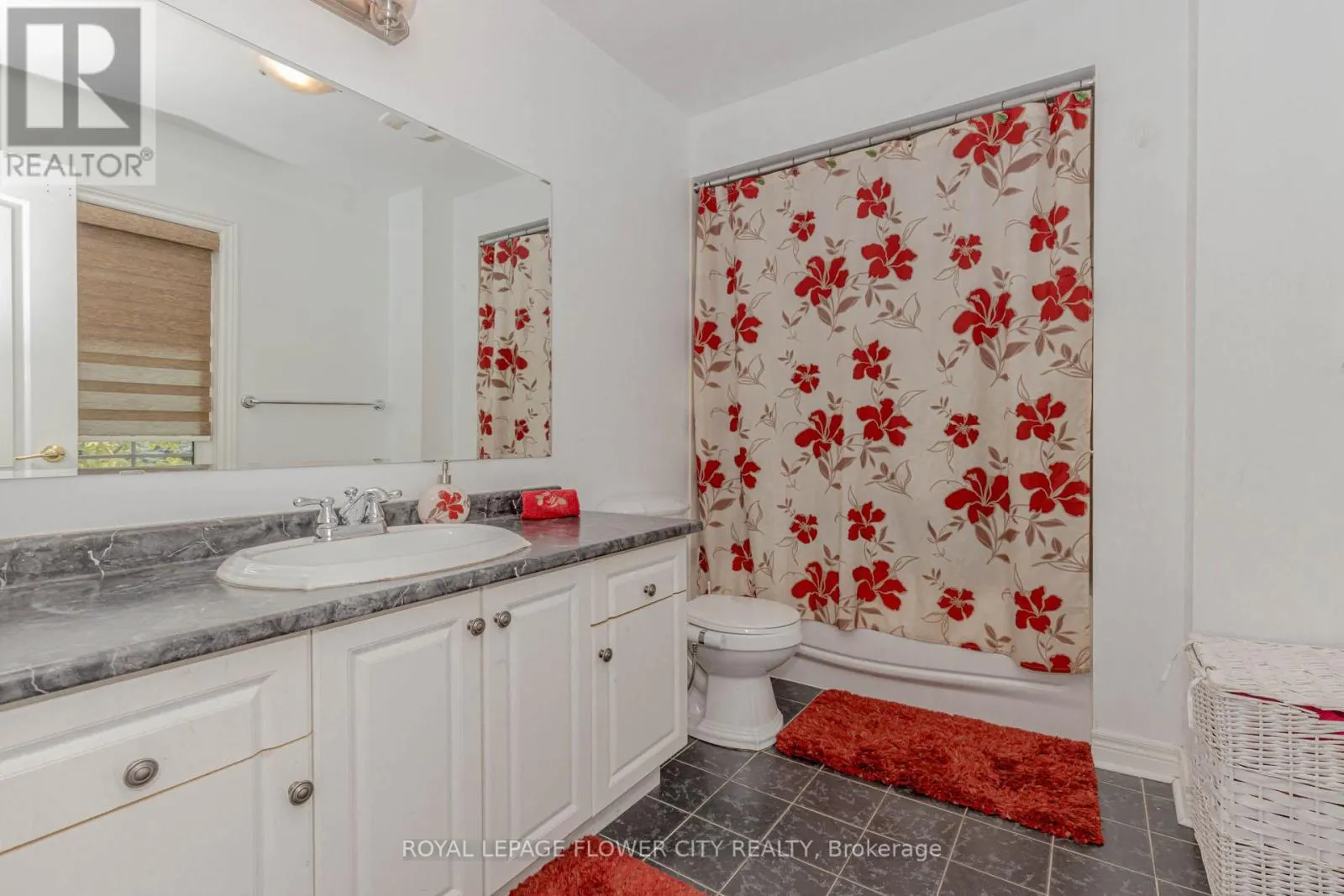 11 VINTONRIDGE DRIVE
