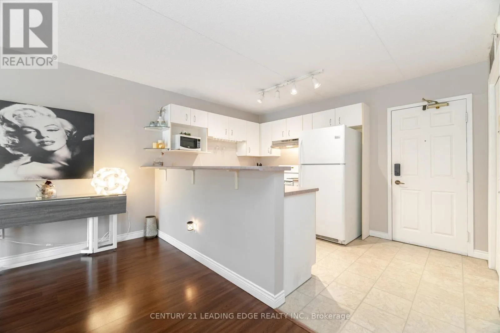 #209 - 4005 KILMER DRIVE