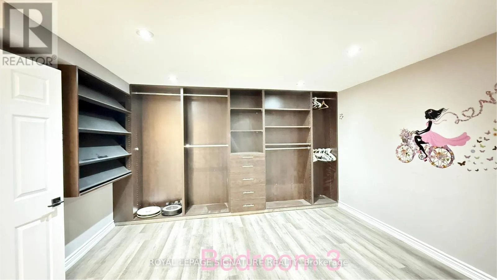 115 SATURN ROAD