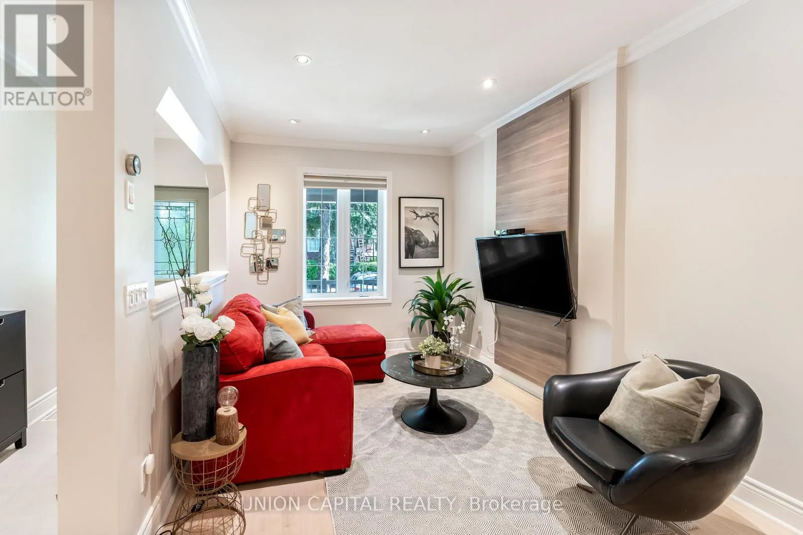 56 CLOVERDALE ROAD