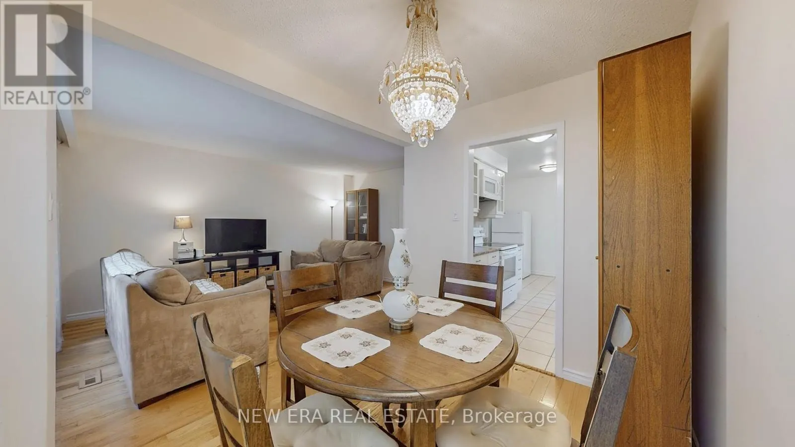 7227 JOLIETTE CRESCENT
