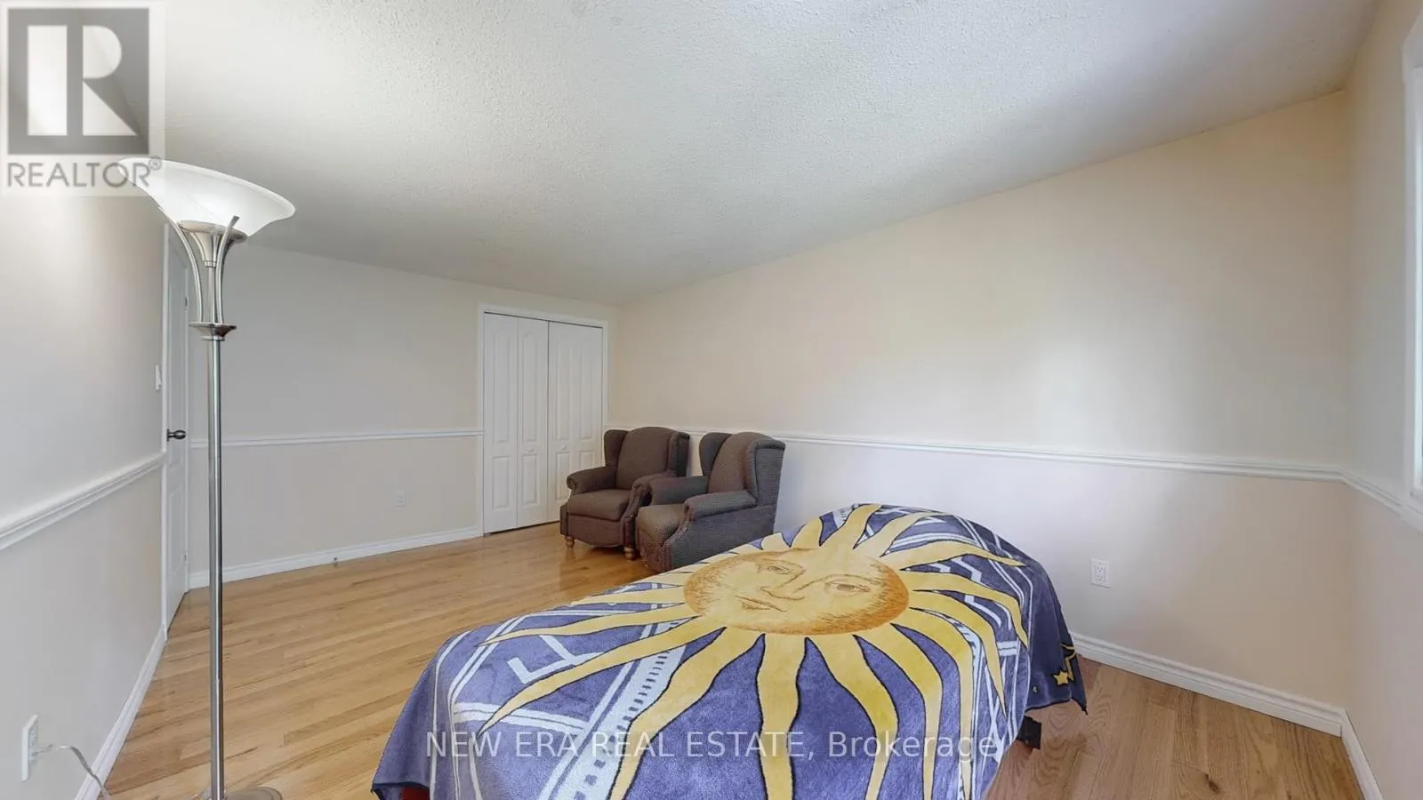 7227 JOLIETTE CRESCENT