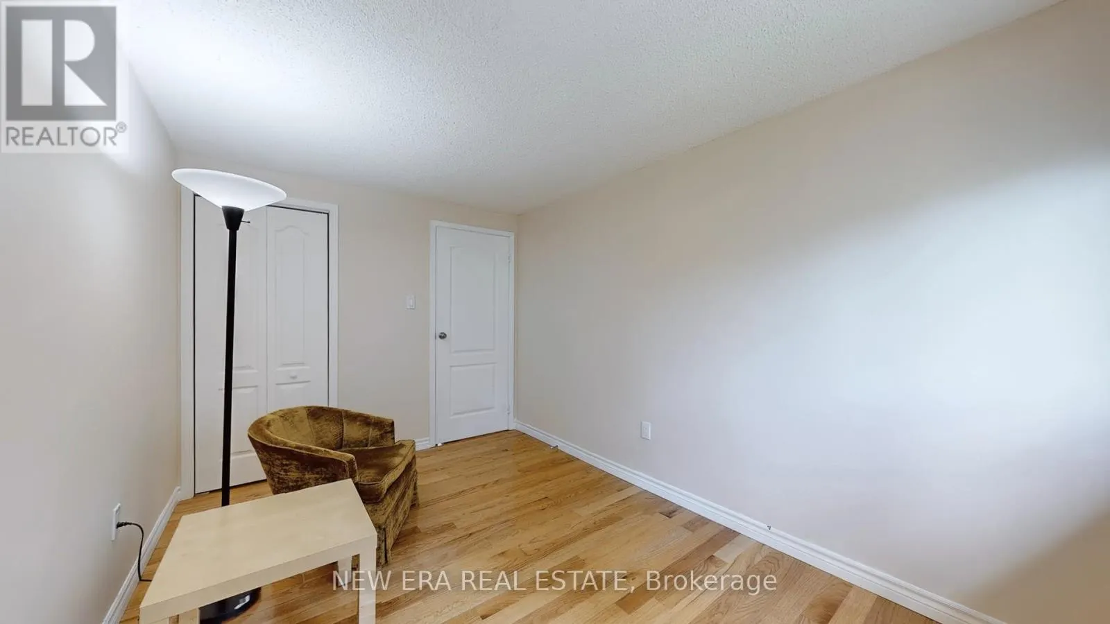 7227 JOLIETTE CRESCENT