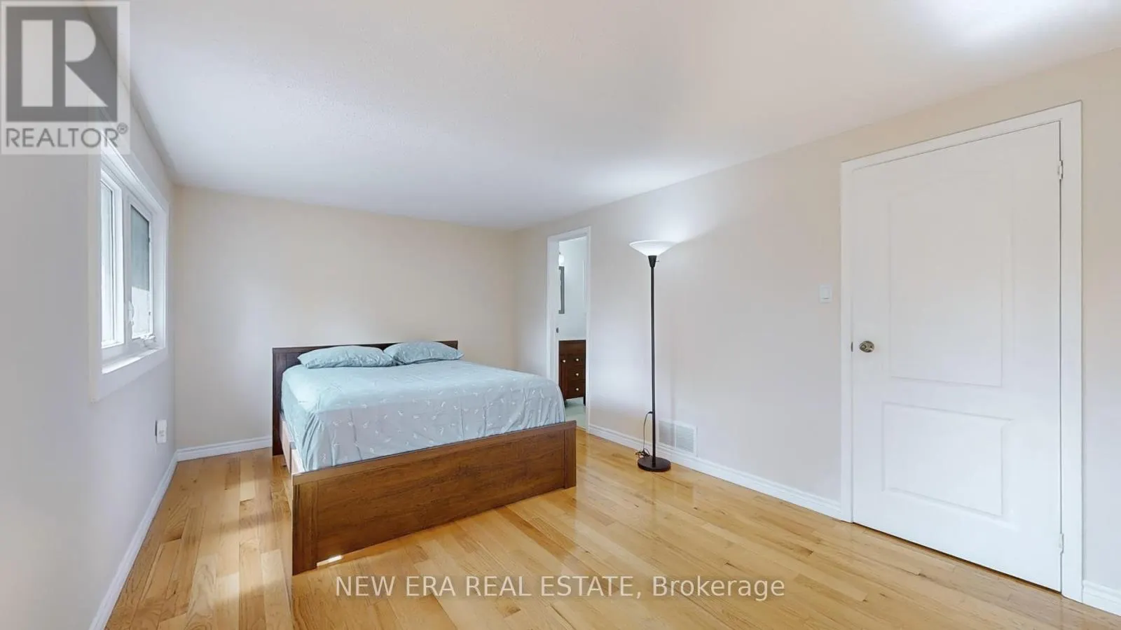7227 JOLIETTE CRESCENT