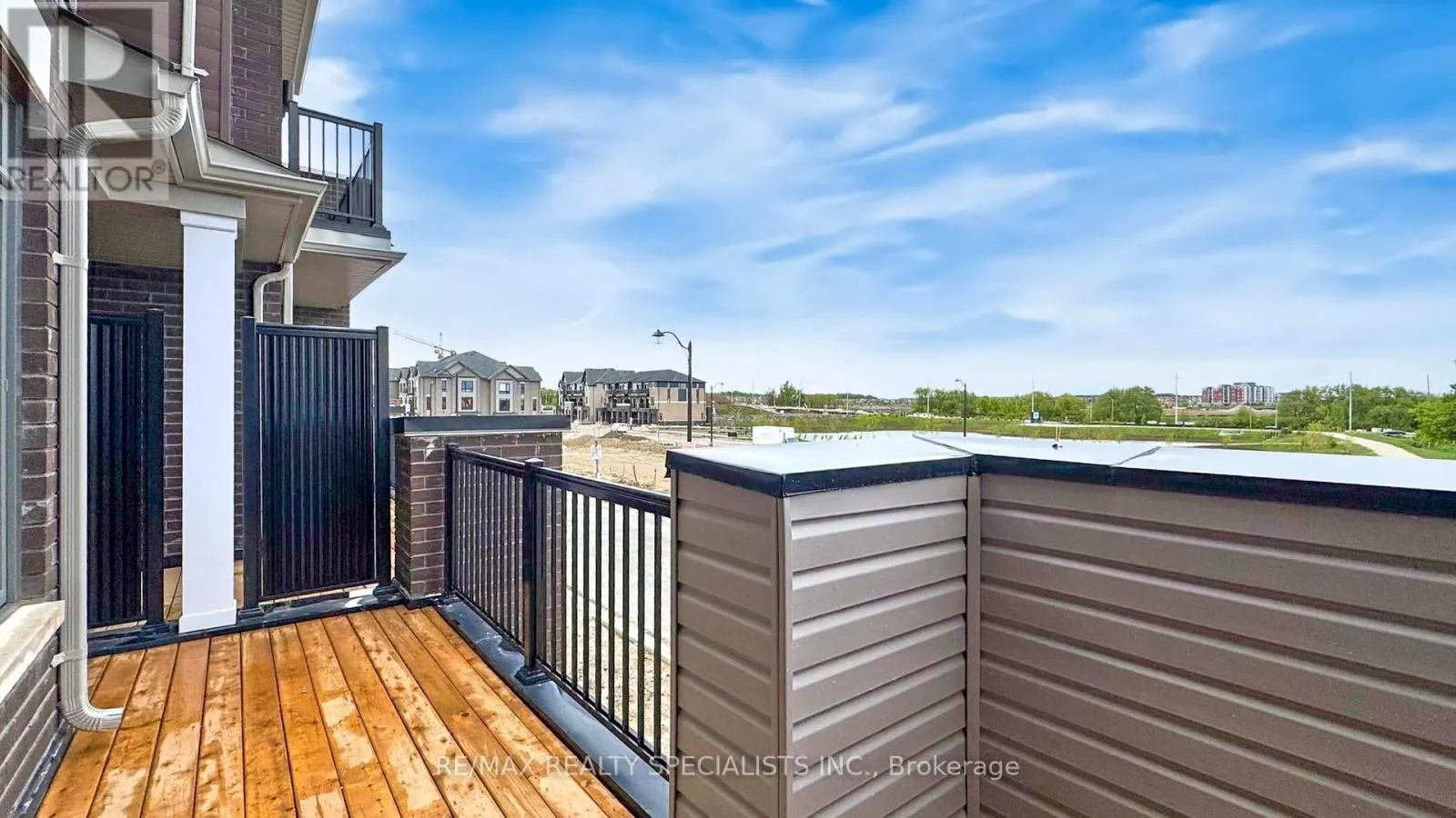 18 MONREAU DRIVE